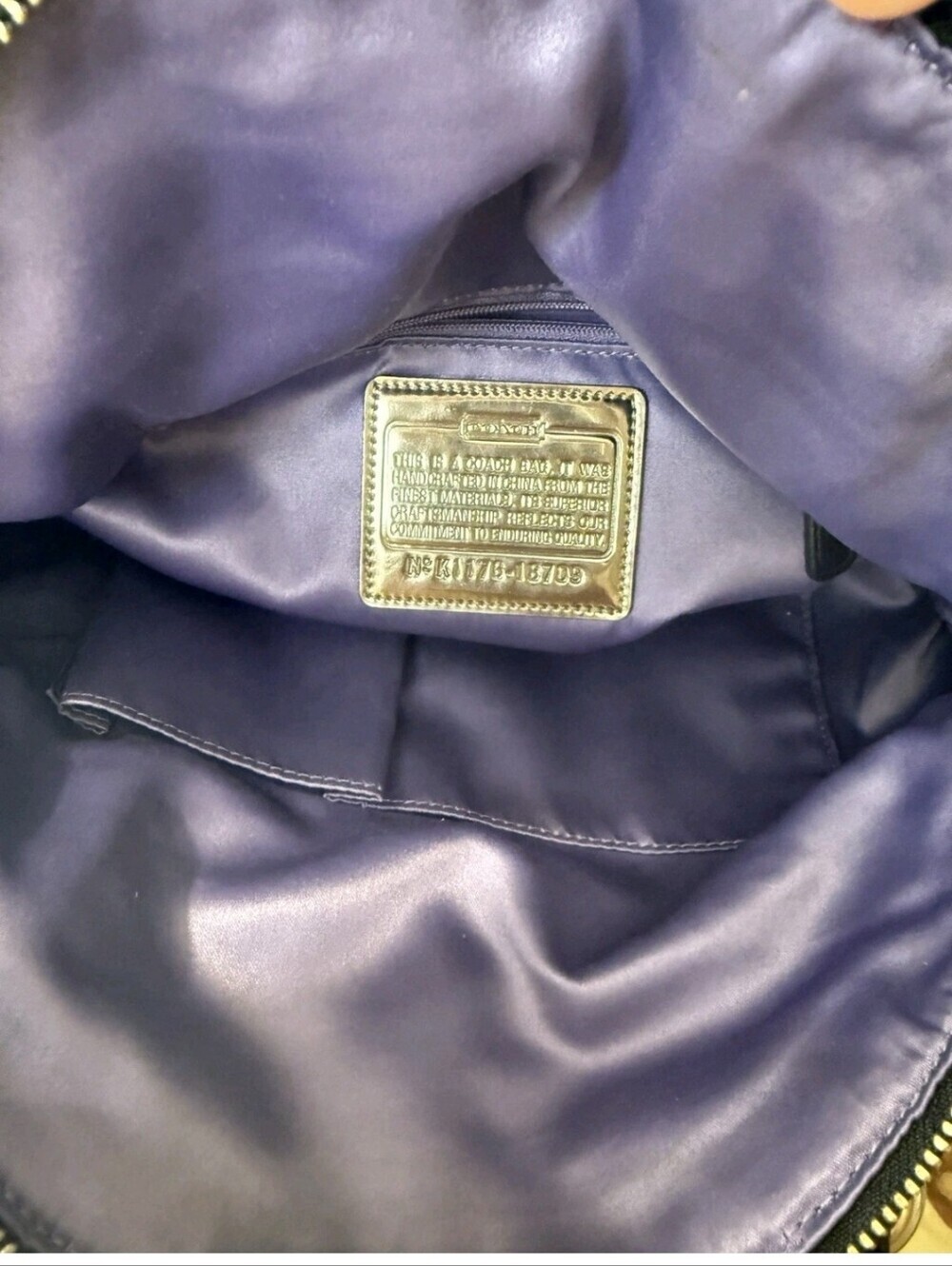 Coach POPPY- Y2K- Signature Satchel/Crossbody- Grey & Black- W/Bag Charm - Picture 13 of 15